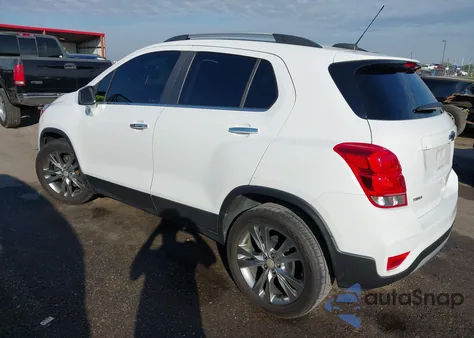 2020 Chevrolet Trax Fwd Lt z USA, uszkodzony, nr VIN KL7CJLSB7LB087430